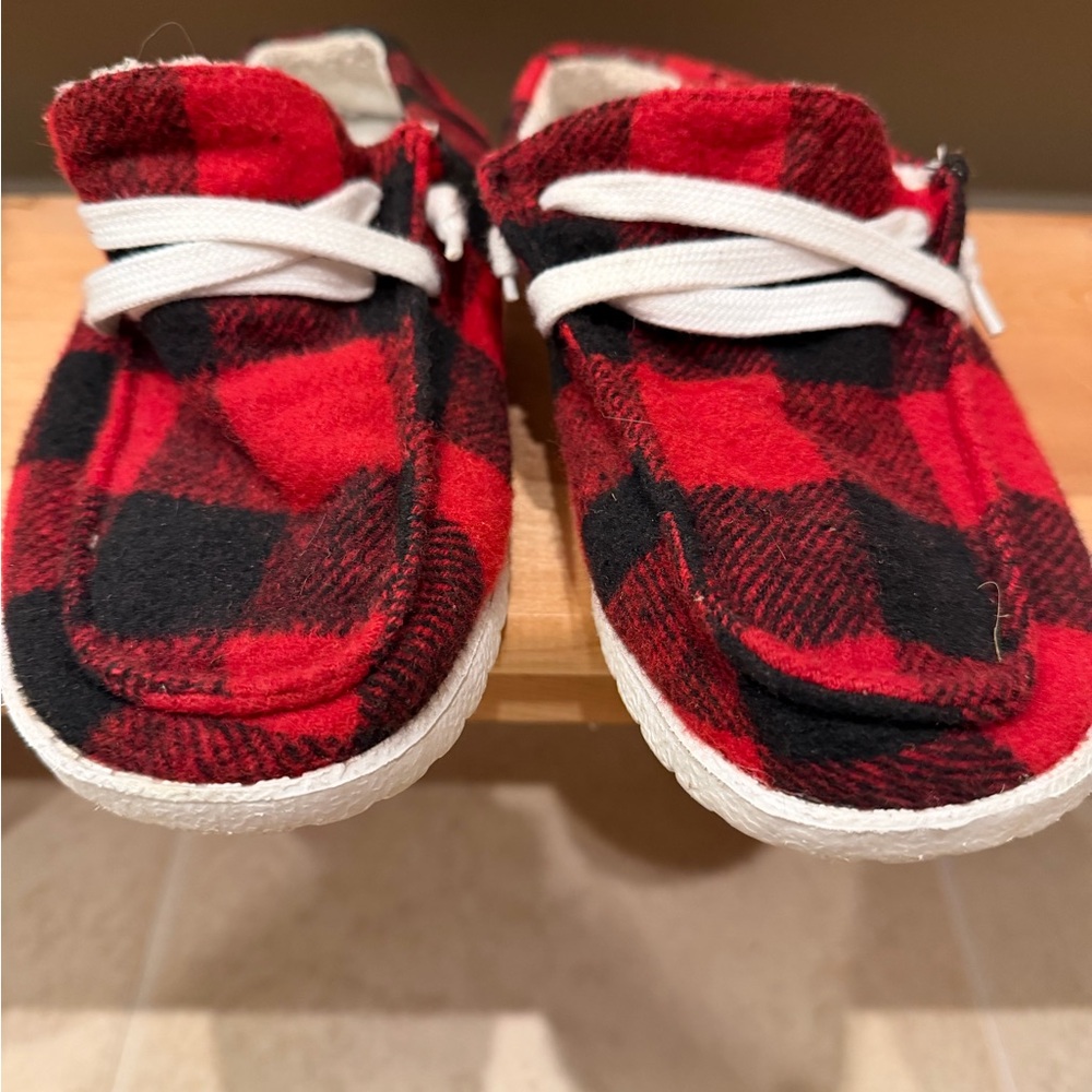 Gypsy Jazz women’s Red and Black Plaid Moccasin Slip-Ons with White Laces